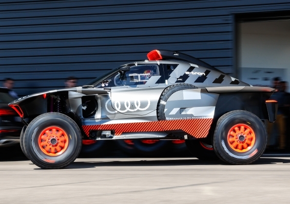 10149-AudiRSQetronE2Thisvehicleisarallycarandisnotavailableforsale7.jpg