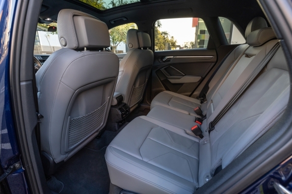 2022 Audi Q3 interior