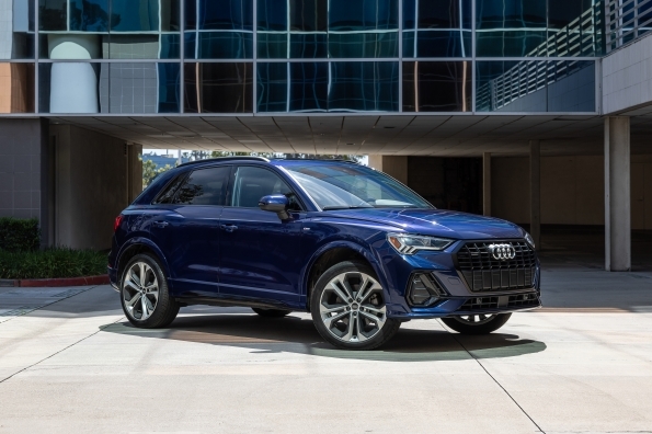 2022 Audi Q3